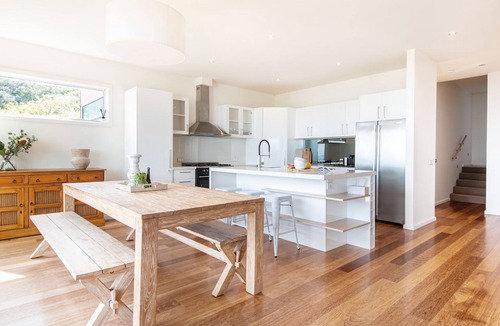 McCrae House | Pet Friendly - Cook's Lookout McCrae