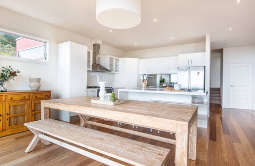 McCrae House | Pet Friendly - Cook's Lookout McCrae