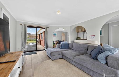 Kianga House | Pet-Friendly Home Walk to Beach - Kianga Comfort