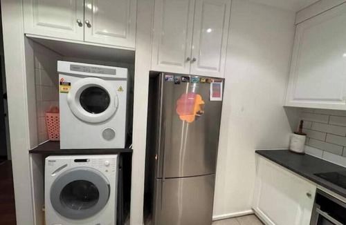 Marleston House | Pet Friendly home with convenience near airport, beach and city!