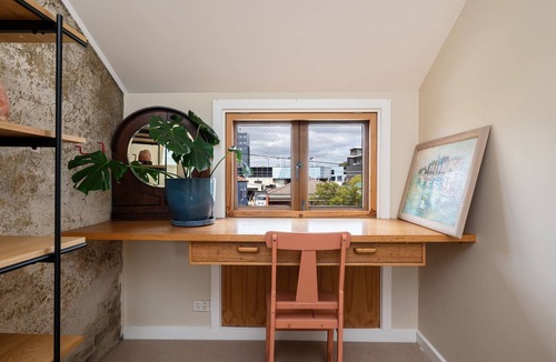 Preston House | Pet Friendly - Little Livingstone - Preston