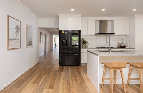 Mount Martha House | Pet Friendly - Malibu in Mt Martha with solar heated pool