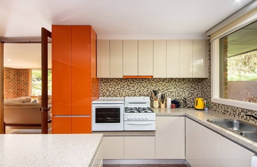 Somers House | Pet Friendly - Peaceful Family Favourite in Somers