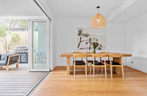 Blairgowrie House | Pet friendly, sleeps 10 including pool, spa and sauna.