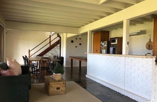 Peterborough House | Peterborough Beach House