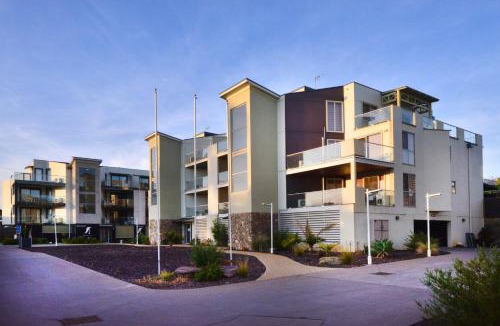 Cowes Apartment | Phillip Island Towers