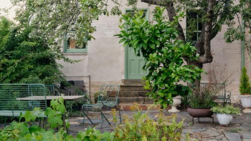 Hepburn Springs Villa | Pietro's at the Old Macaroni Factory