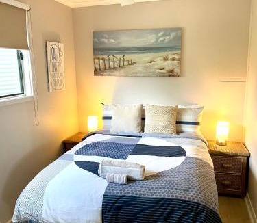 Emu Bay House | Pine View Holiday Rental