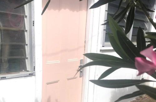 Port Broughton House | Pink Door by the Seashore