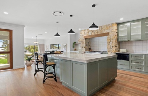 Pokolbin House | Pirama - The Vintage Holiday Houses