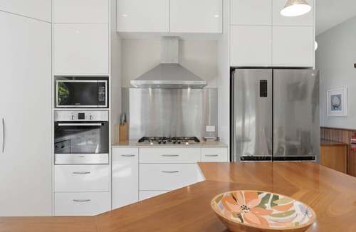 West Hobart House | Poets View - 3 Bedroom House
