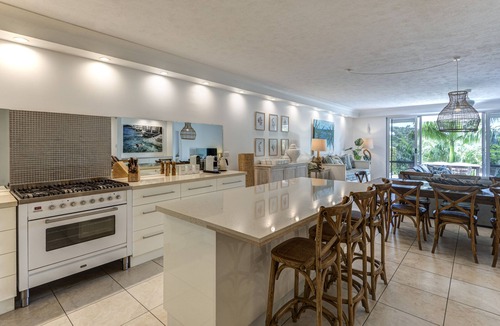Hamilton Island Apartment | Poinciana 012 - Hamilton Island