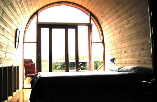 Mallacoota Apartment | Polehouse Mudbrick Units 1br