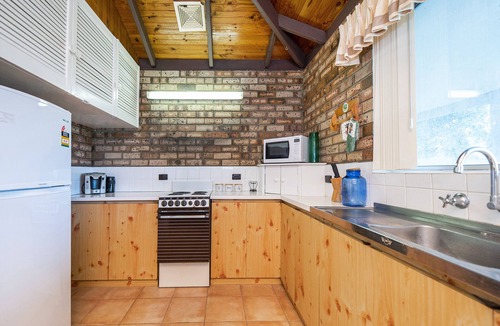Lancelin House | Pondersoa - Dunes right on your doorstep
