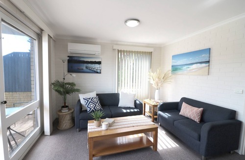 Merimbula Cabin | Poolside - Ground floor opposite pool