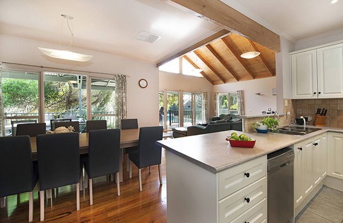 Sorrento House | Poolside Sorrento Pet Friendly