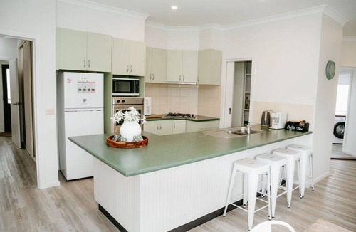 Port Campbell Apartment | Port Campbell Coastal Unit 2