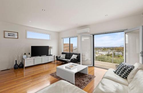 Portarlington House | Port Views