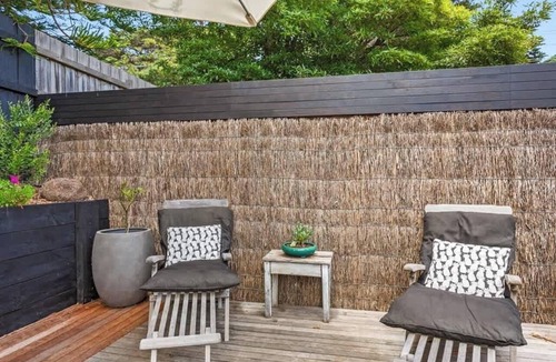 Portsea Apartment | Portsea Haven - close to Portsea Hotel