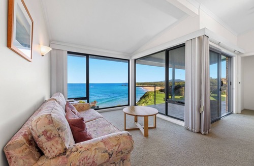 Potato Point House | POTATO GEM- Your next clifftop holiday