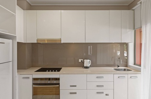 San Remo Apartment | Potters Hill Coastal Retreat