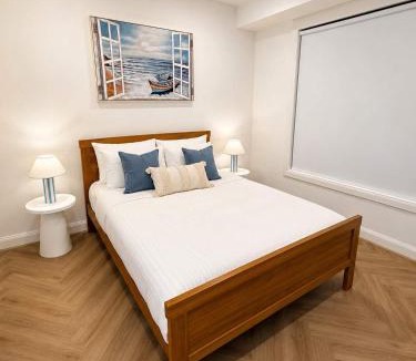 Donnybrook House | Premium Comfort - Elegant 4BR Donnybrook Retreat