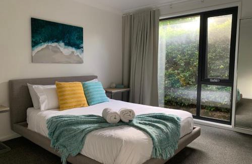 St. Georges Basin House | Premium Waterfront - Jervis Bay Area