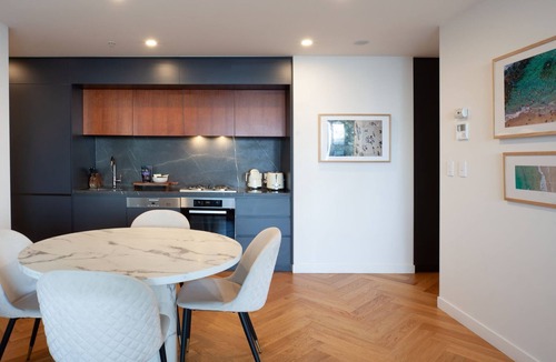 Sydney Central Business District Apartment | Prestige City Chic I90