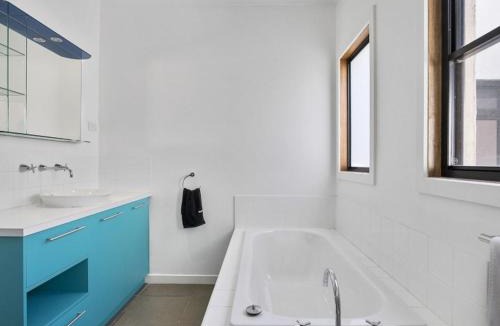 Torquay House | Pride Street Luxury 28