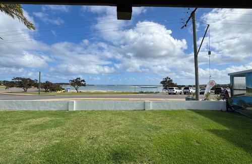 Kalbarri Apartment | Prime Waterfront Apartment 2 in Kalbarri, Views, Space and Location