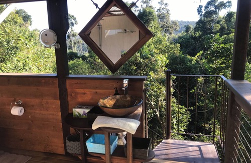 Airlie Beach House | Private Bungalow in Rainforest Setting