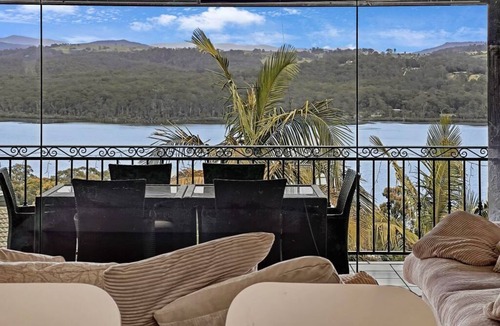 Merimbula House | Private Family Beach House - 5mins from the beach