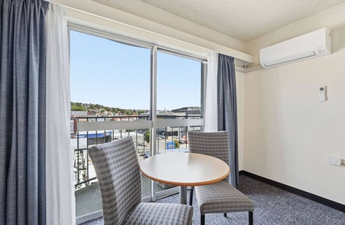 Hobart Central Business District Apartment | Private King Suite | Hobart CBD