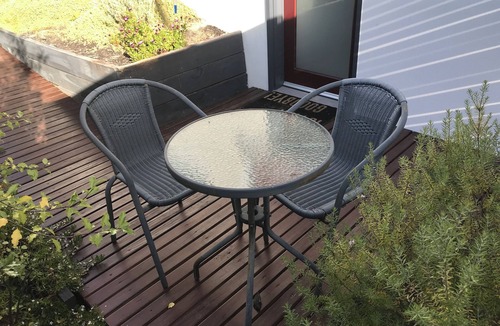 Midway Point House | Private motel style room with code entry, 10 mins from Hobart Airport Australia.
