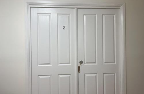 Elderslie Apartment | Private Room-2Queen beds
