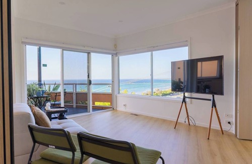 Frankston South House | Pudding’s Home by the beach