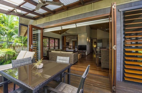 Nelly Bay Villa | Pure Magnetic Villa 6