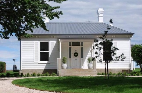 Hagley House | Quamby Home Luxury Accommodation