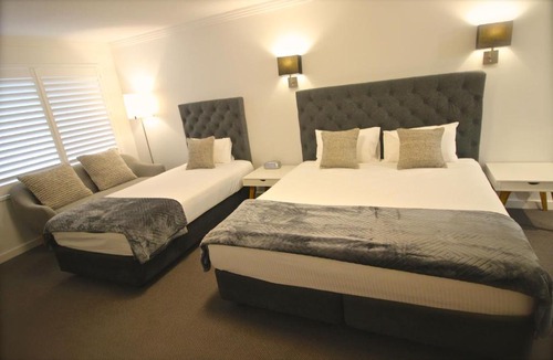 Batemans Bay Hotel | Quays Hotel