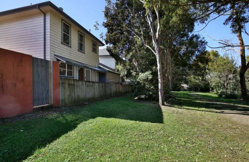 Berry Cottage | Queen Street Cottage