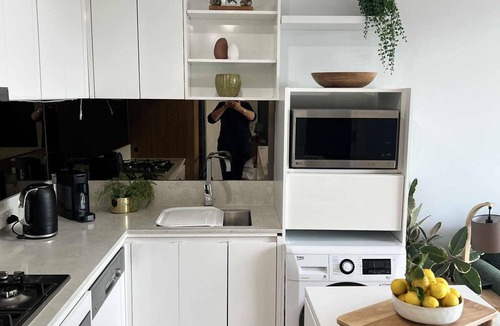 Heidelberg Apartment | Quiet 1 Bedroom 1 Bathroom plus Study Close to Hospitals Free Parking