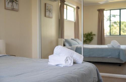 North Mackay House | Quiet Cozy Townhouse in North Mackay