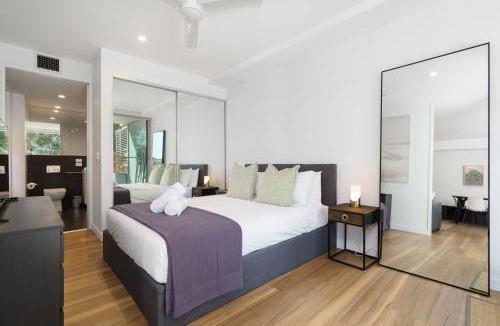Reid Apartment | Quiet Modern Apartment in Prime Location - Hosted by Canstay