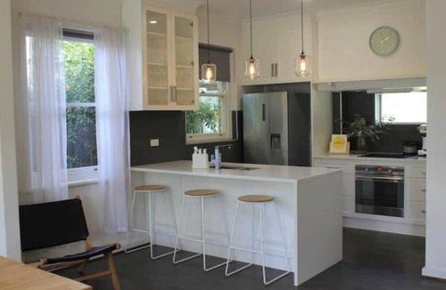 Tanunda House | Quiet stay, close to main street, restaurants and wineries, perfect for families