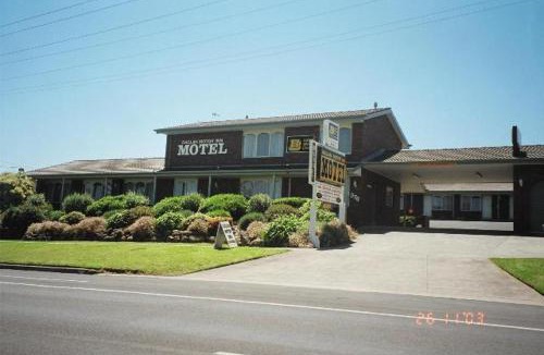 Warrnambool Hotel | Raglan Motor Inn