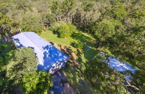 Cooroibah House | Rare wilderness riverfront 15 mins from Hastings St