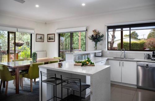 Daylesford House | Raven Cottage- gorgeous gardens and cosy fire