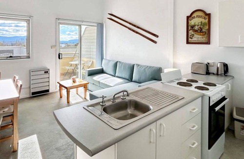 Jindabyne Apartment | Razorback 4 - Centrally located, self-contained 1 bedroom