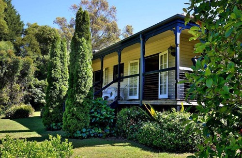Bellawongarah House | Red Hill - Relax And Rejuvenate