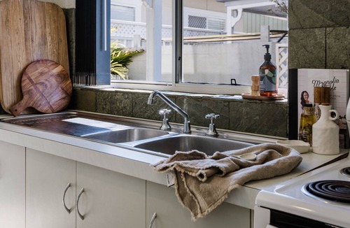 Yamba Apartment | RED Rock - Walk to Yambas Beaches, Cafes & Golf Club - Holiday Yamba